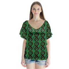 Abstract Pattern Graphic Lines Flutter Sleeve Top by Amaryn4rt