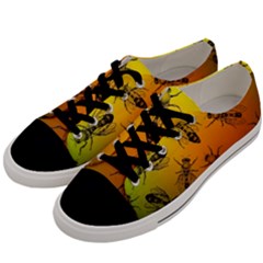 Insect Pattern Men s Low Top Canvas Sneakers by Sapixe