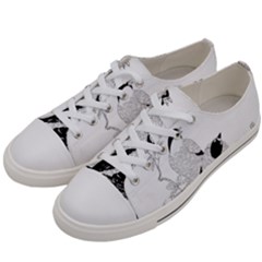 Vintage Old Fashioned Animal Wild Women s Low Top Canvas Sneakers by Wegoenart