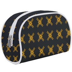 Df Ikonos Quanika Makeup Case (large) by deformigo
