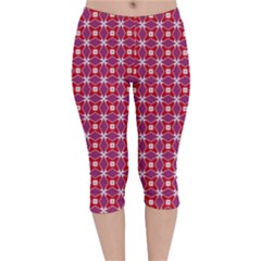 Df Magenta Rumor Velvet Capri Leggings  by deformigo