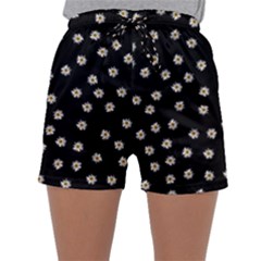 Pattern Marguerites Sleepwear Shorts by kcreatif