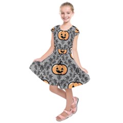 Pumpkin Pattern Kids  Short Sleeve Dress by NerdySparkleGoth