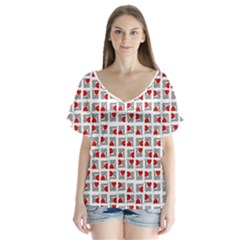 Spanish Love Phrase Motif Pattern V-neck Flutter Sleeve Top by dflcprintsclothing