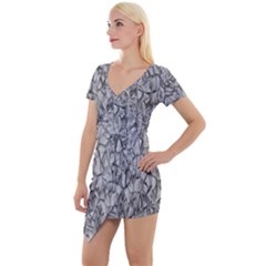 Comb Short Sleeve Asymmetric Mini Dress by nateshop