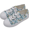 Penguin pattern Kids  Low Top Canvas Sneakers View2