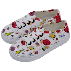 Cute Cartoon Insects Seamless Background Kids  Classic Low Top Sneakers by Jancukart