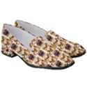 Pugs Women s Classic Loafer Heels View3