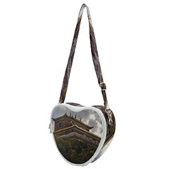 Buddhist Temple, Lavalleja, Uruguay Heart Shoulder Bag by dflcprintsclothing