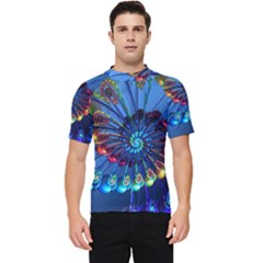 Top Peacock Feathers Men s Short Sleeve Rash Guard by Ket1n9