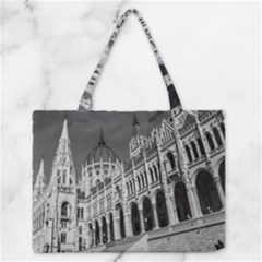 Architecture-parliament-landmark Zipper Medium Tote Bag by Ket1n9