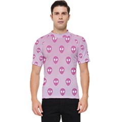 Alien Pattern Pink Men s Short Sleeve Rash Guard by Ket1n9