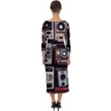 Retro Cameras Old Vintage Antique Technology Wallpaper Retrospective Quarter Sleeve Midi Bodycon Dress View2