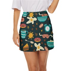 Seamless-pattern-with-breakfast-symbols-morning-coffee Mini Front Wrap Skirt by Ket1n9