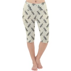 Dragonfy Insect Pattern Lightweight Velour Cropped Yoga Leggings by Maspions