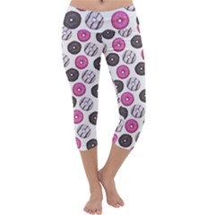 Pattern Seamless Design Decorative Capri Yoga Leggings by Maspions