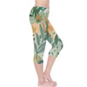 Leaves Pattern Flora Capri Leggings  View4