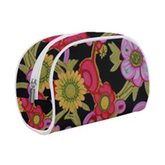 Mid Century Retro Floral 1970s 1960s Pattern 70 Make Up Case (small) by violetheavensky