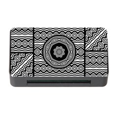 Wavy Panels Memory Card Reader With Cf by linceazul