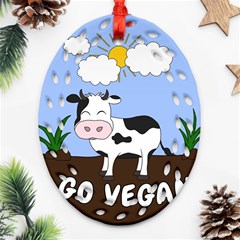 Friends Not Food - Cute Cow Ornament (oval Filigree) by Valentinaart